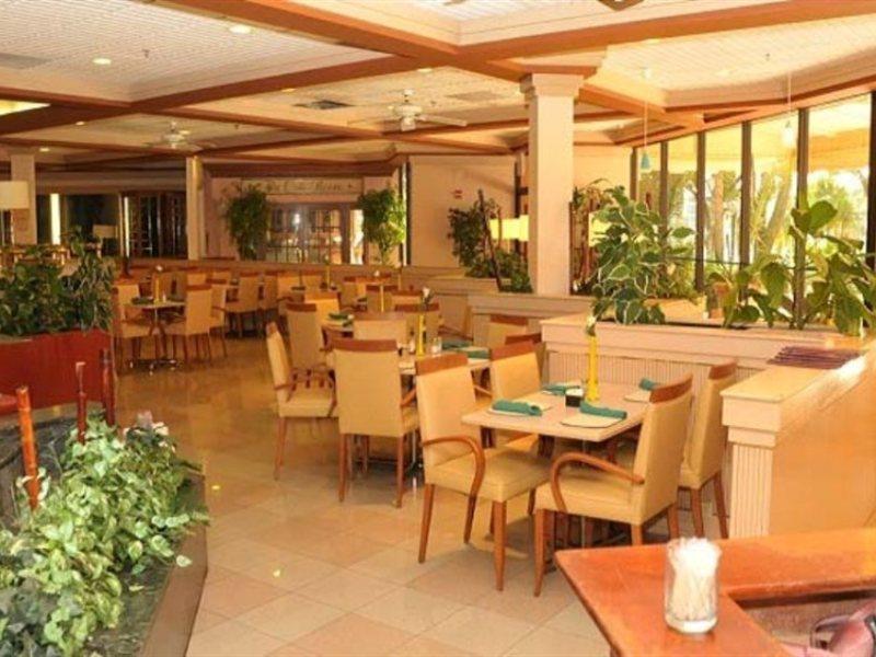 Chateau Mar Golf Resort, Trademark Collection By Wyndham Lauderhill Luaran gambar